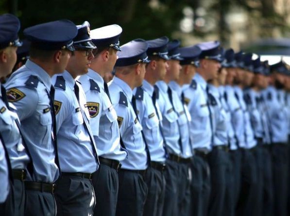 Šolanje in zaposlovanje v policiji